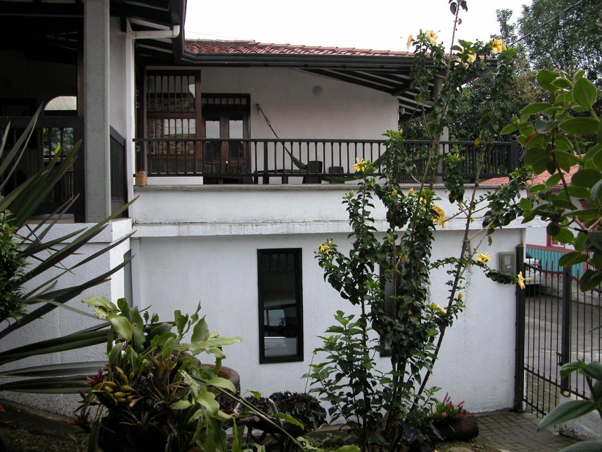 Casa De La Ciencia Villa ซาเลนโต ภายนอก รูปภาพ
