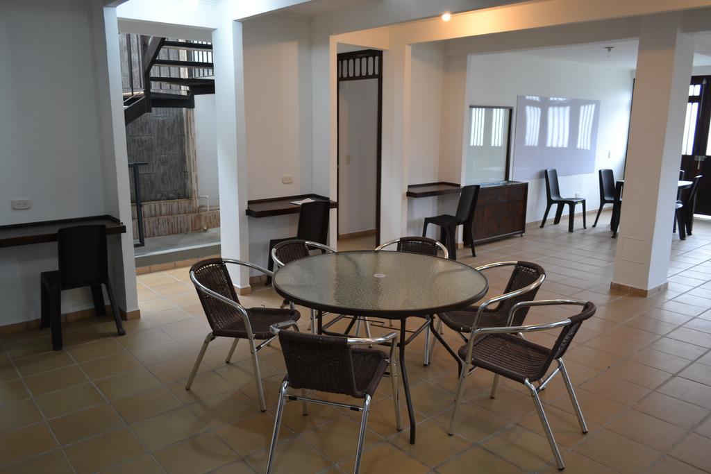 Casa De La Ciencia Villa ซาเลนโต ภายนอก รูปภาพ